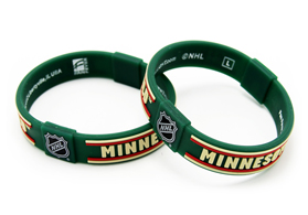 定做凹凸字硅膠運(yùn)動(dòng)手環(huán)廠家