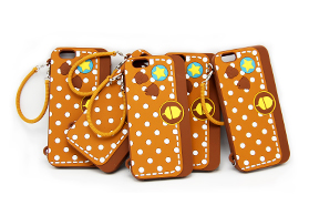 卡通造型硅膠iphone手機(jī)套訂做