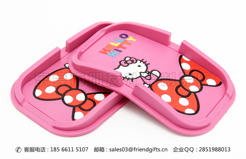 東莞專業(yè)生產(chǎn)汽車手機(jī)導(dǎo)航防滑墊、硅膠手機(jī)導(dǎo)航防滑墊支架廠商