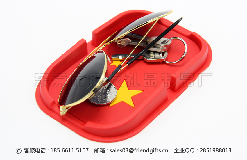 資深專業(yè)生產(chǎn)pvc汽車防滑墊、硅膠手機防滑墊定制廠家